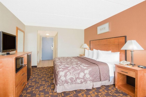 Days Inn by Wyndham Gettysburg image 22